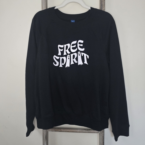 ⭐️40% Off⭐️ Old Navy Easy Vintage Free Spirit Crewneck Sweatshirt - Picture 2 of 8
